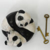 Pandas Nous Deux 1 - artiste Bennie - raku -