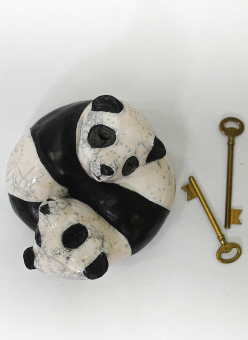 Pandas Nous Deux 1 - artiste Bennie - raku -