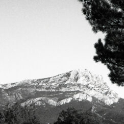 Sainte-Victoire (N&B1) - José Nicolas - photographie contemporaine