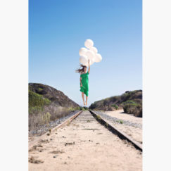 Wonderful Journey robe bleue blue dress- Aurélia Faudot - photographe