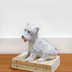Chiot assis 3 - sitting puppy 3 ceramic - Bennie - céramique contemporaine - profil