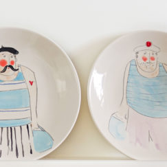 Lot 4 assiettes 4 - Set of 4 bathers' plates 4 -Colombo - céramique - détail