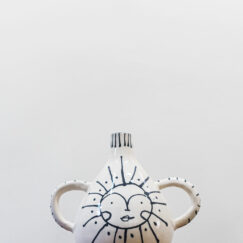 Vase goutte (1), Maison Bonjour, linda Fina, céramiste contemporain, dos