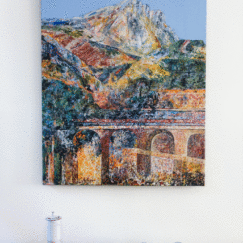 La montagne Sainte-Victoire vue du Tholonet, Clotilde Philipon, mise en scène